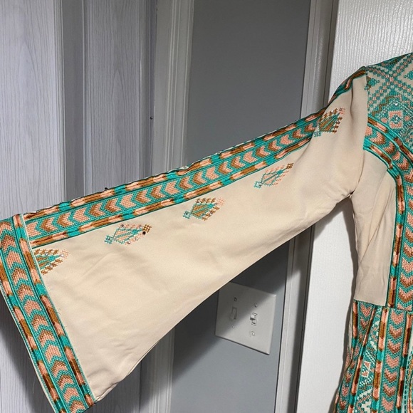 Thobe - Picture 4 of 5